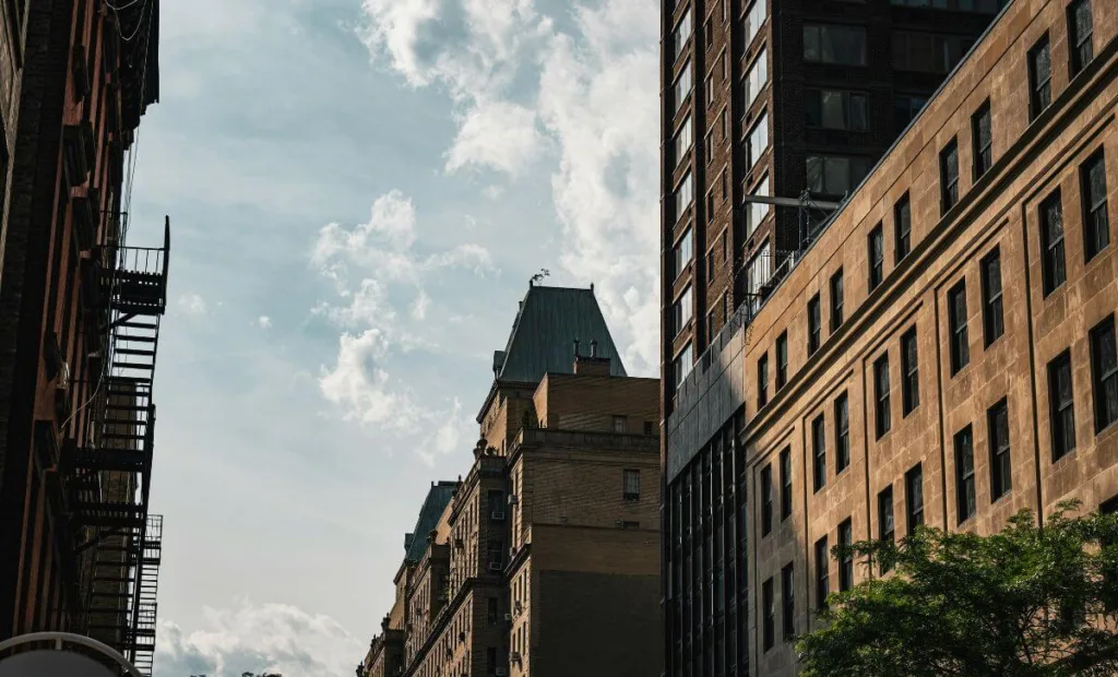 Lender Grade Property in New York city - Express Capital Financing