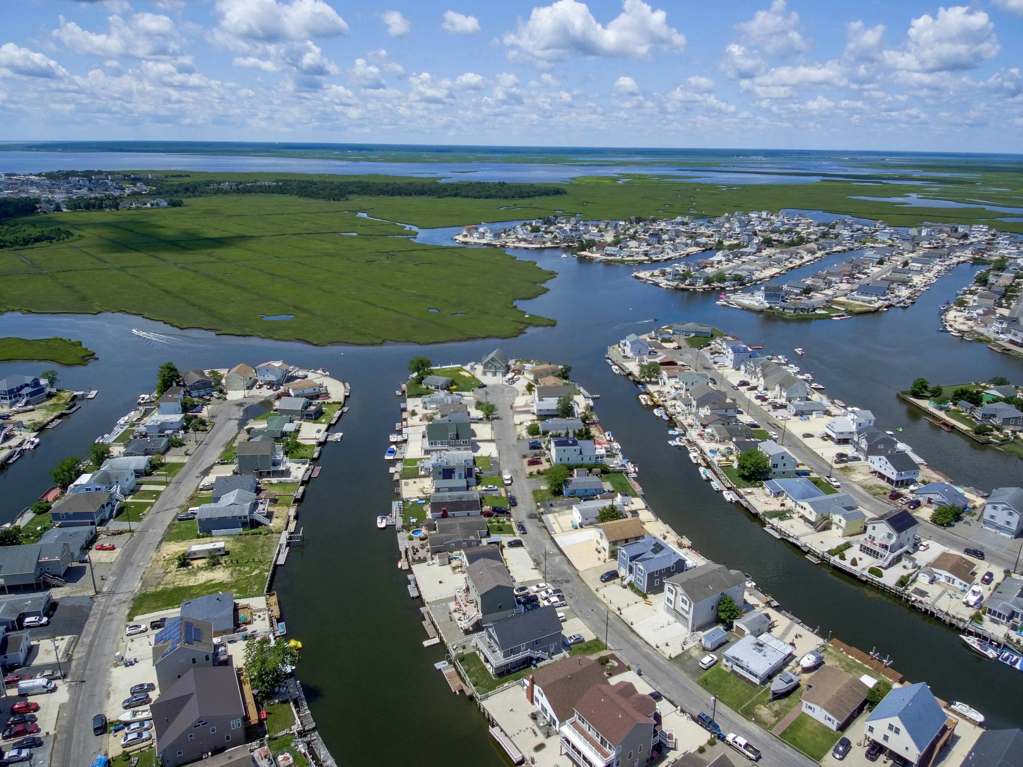 A view of central New Jersey on a sunny day - Express Capital Financing